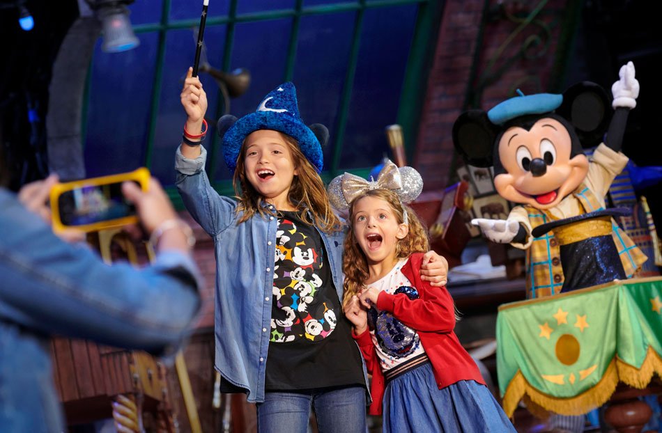 holidays to disneyland paris